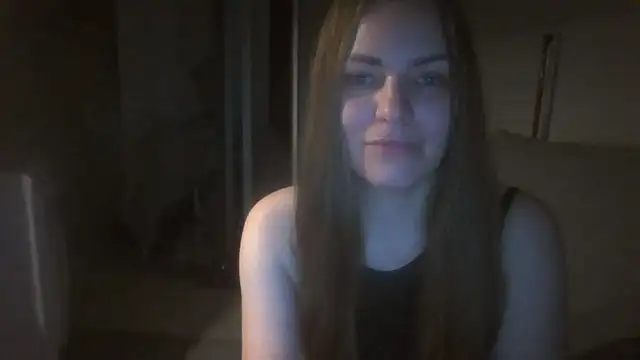 Snapshot of AnnaDiamond1 chatting on 09.10.25 AnnaDiamond1 online show from 09.10.25