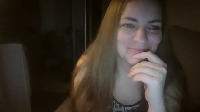 Snapshot of AnnaDiamond1 chatting on 09.21.25 AnnaDiamond1 online show from 09.21.25