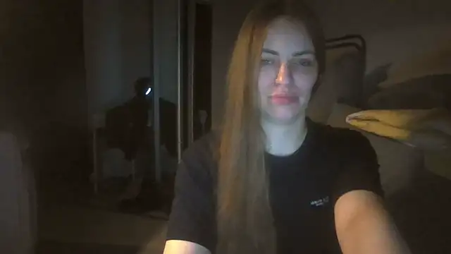 Snapshot of AnnaDiamond1 chatting on 10.06.25 AnnaDiamond1 online show from 10.06.25
