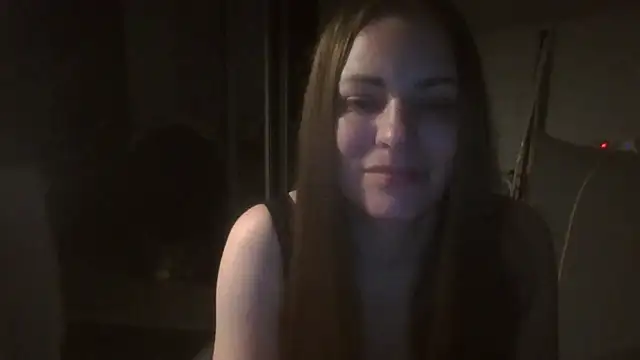 Snapshot of AnnaDiamond1 chatting on 10.10.25 AnnaDiamond1 online show from 10.10.25