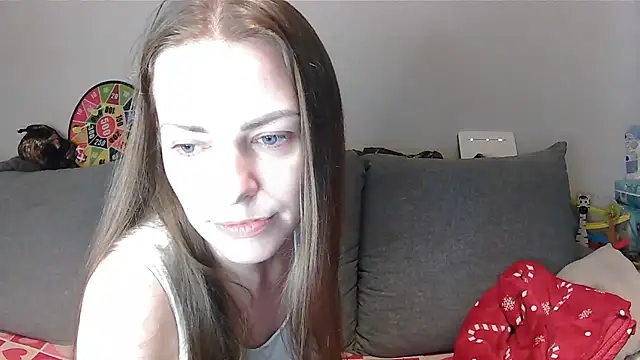AnnaDiamond1 online show from 07.21.26