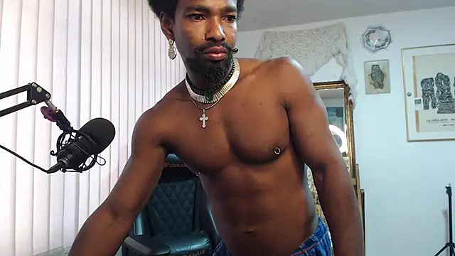 Siriss boyrag online show from 02.22.25