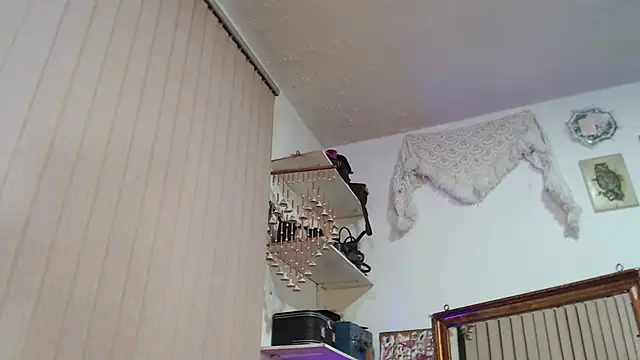 Siriss boyrag online show from 03.13.25