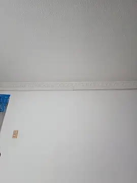 Siriss boyrag online show from 10.25.25