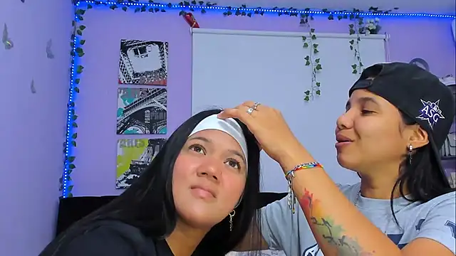 Snapshot of sara_mendez2 chatting on 01.24.25 sara mendez2 online show from 01.24.25