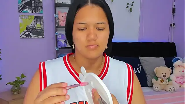 Snapshot of sara_mendez2 chatting on 02.07.25 sara mendez2 online show from 02.07.25