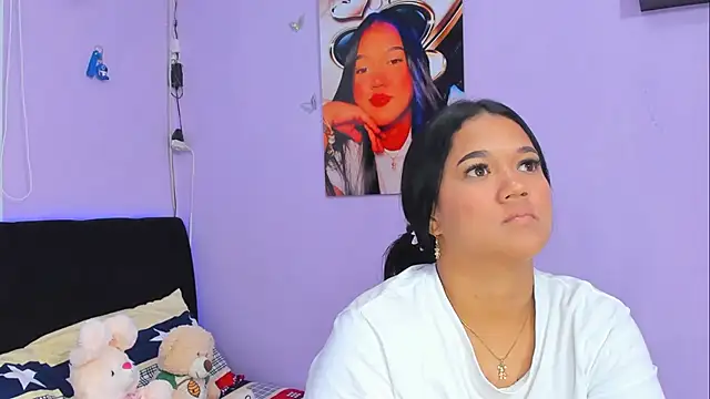 Snapshot of sara_mendez2 chatting on 02.25.25 sara mendez2 online show from 02.25.25