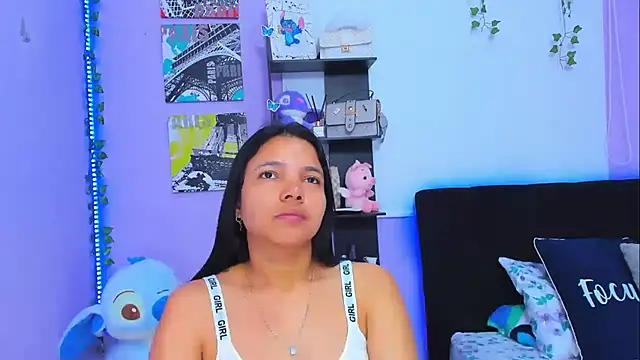 Snapshot of sara_mendez2 chatting on 03.06.25 sara mendez2 online show from 03.06.25