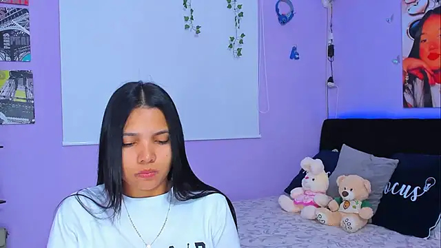 Snapshot of sara_mendez2 chatting on 03.13.25 sara mendez2 online show from 03.13.25