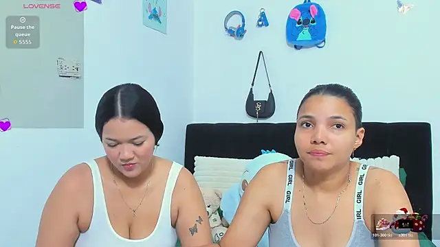 sara mendez2 online show from 12.18.25