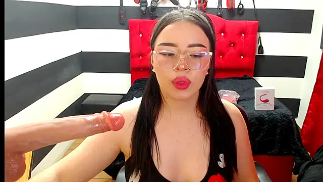 Marian Ran online show from 01.08.25