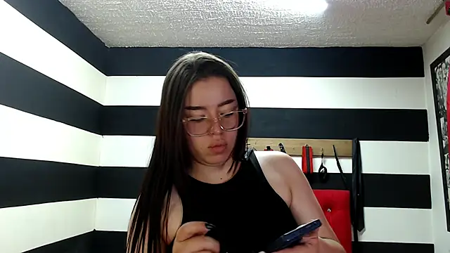 Marian Ran online show from 02.20.25