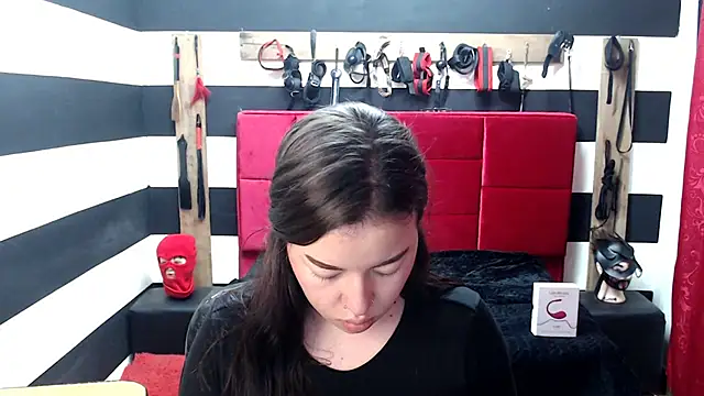 Marian Ran online show from 03.20.25