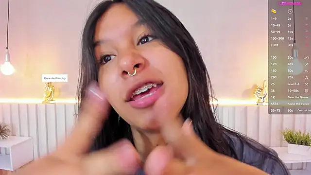 Aida moreno online show from 03.18.25