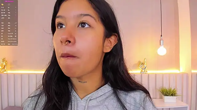 Aida moreno online show from 03.19.25