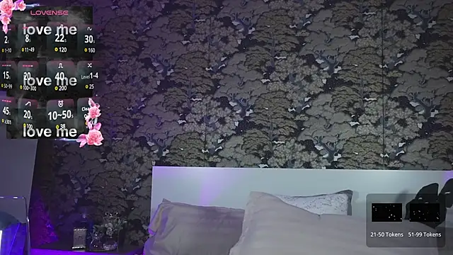 BrianaGolddenn online show from 02.20.25