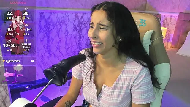 VICTORIA HOUSTON online show from 11.02.25