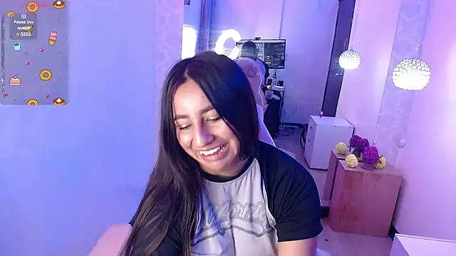 Snapshot of ailyn_miranda chatting on 03.05.25 ailyn miranda online show from 03.05.25