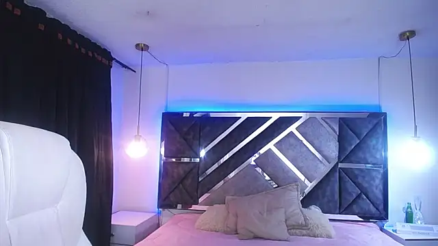 Snapshot of ailyn_miranda chatting on 03.09.25 ailyn miranda online show from 03.09.25