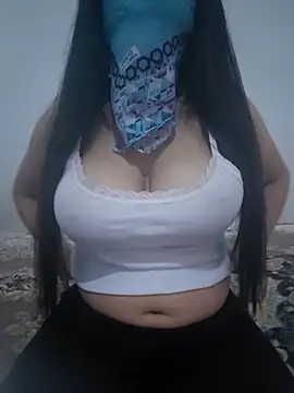 Snapshot of Liyan- chatting on 01.10.26 Liyan- online show from 01.10.26