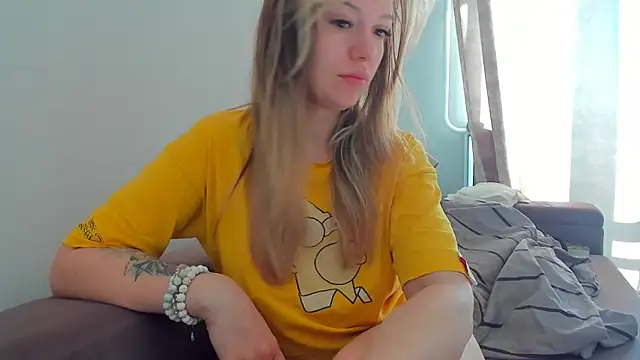 foxy blond online show from 04.29.26