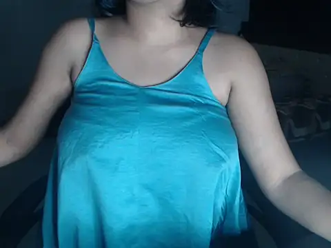 Snapshot of DevilErin chatting on 04.08.26 DevilErin online show from 04.08.26