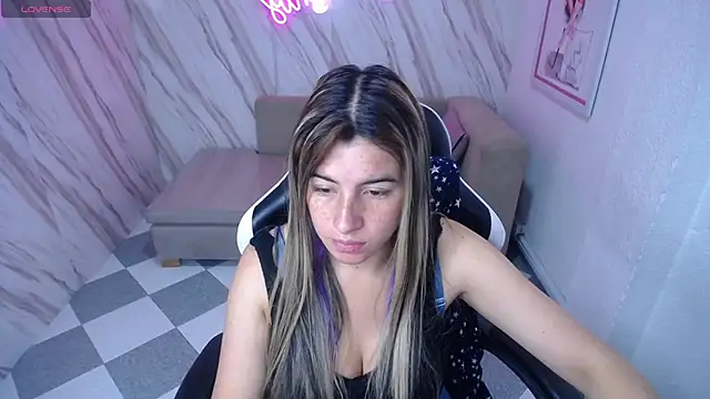 Snapshot of Valerie_b chatting on 01.26.25 Valerie b online show from 01.26.25