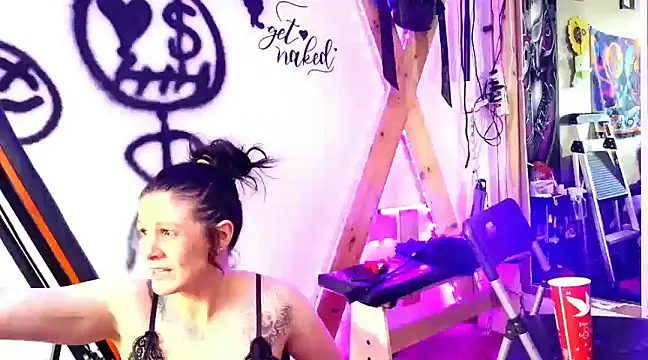 KRYZTALYNXXX online show from 12.08.24