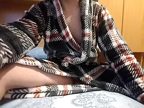 Snapshot of NeneTamy chatting on 12.31.24 NeneTamy online show from 12.31.24