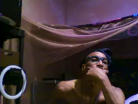 JdLove1 online show from 12.31.24