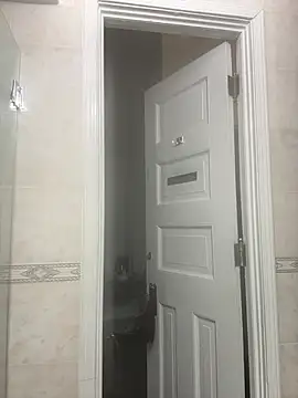 JdLove1 online show from 02.20.25