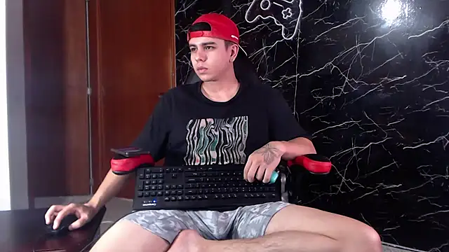 Snapshot of maty_hardx chatting on 01.23.25 maty hardx online show from 01.23.25