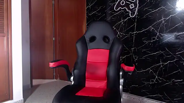 Snapshot of maty_hardx chatting on 03.05.25 maty hardx online show from 03.05.25