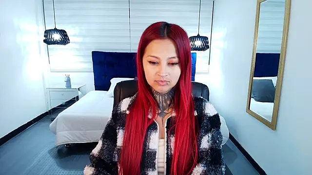 Snapshot of meghan_nill chatting on 03.12.25 meghan nill online show from 03.12.25