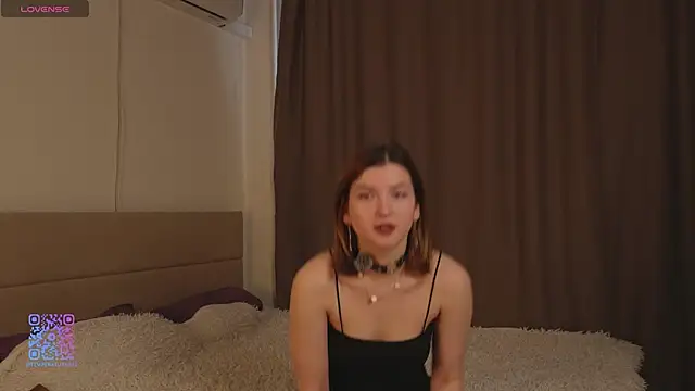 sarahUwU online show from 03.09.26