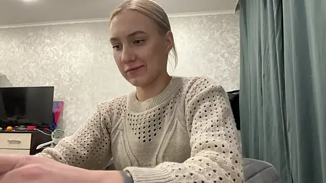 AnneBall online show from 01.14.25