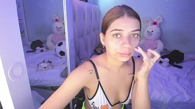 KittyKlum online show from 12.05.25