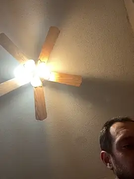 SmokingSloth online show from 11.25.25