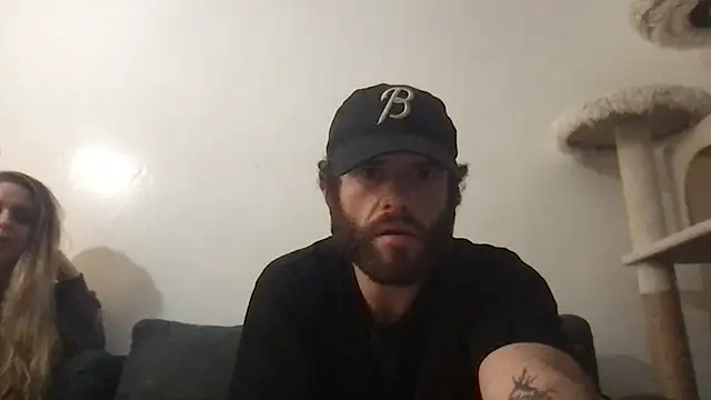 Snapshot of SpunCandy chatting on 11.09.25 SpunCandy online show from 11.09.25