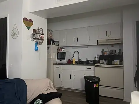 Snapshot of SpunCandy chatting on 02.06.26 SpunCandy online show from 02.06.26