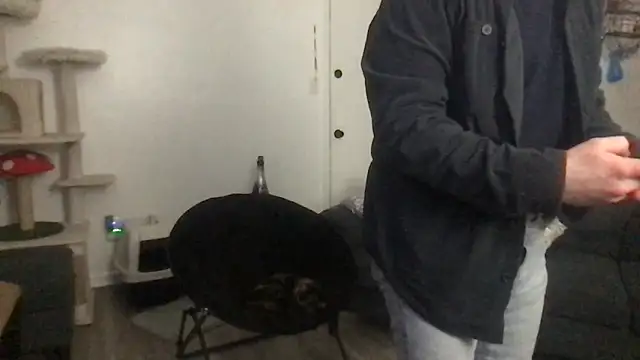 Snapshot of SpunCandy chatting on 03.03.26 SpunCandy online show from 03.03.26