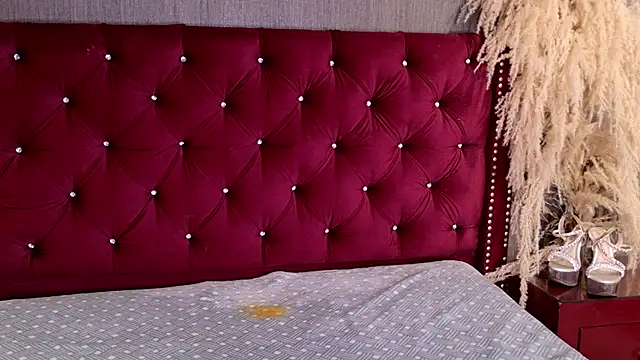 SeleneeEvanss online show from 11.08.25