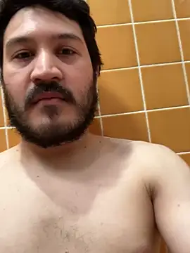 Snapshot of Sleeker99 chatting on 12.15.24 Sleeker99 online show from 12.15.24