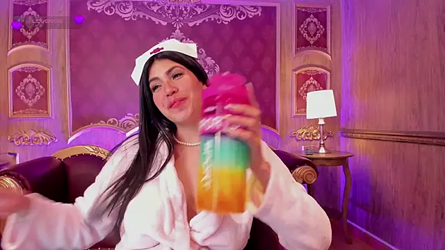 Snapshot of SummersAngel chatting on 01.29.25 SummersAngel online show from 01.29.25