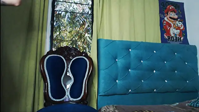 Snapshot of samy_foox chatting on 12.21.24 samy foox online show from 12.21.24