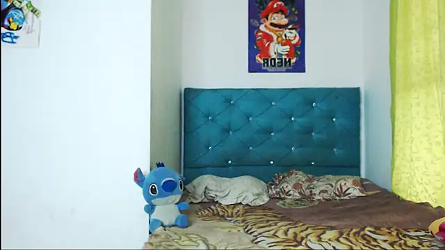 Snapshot of samy_foox chatting on 03.06.25 samy foox online show from 03.06.25