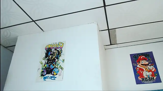 Snapshot of samy_foox chatting on 03.20.25 samy foox online show from 03.20.25