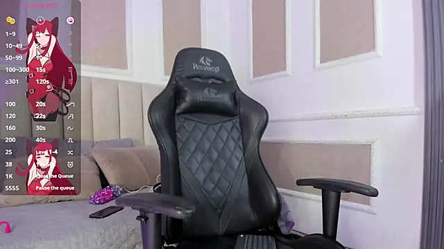 Snapshot of samy_foox chatting on 09.09.25 samy foox online show from 09.09.25