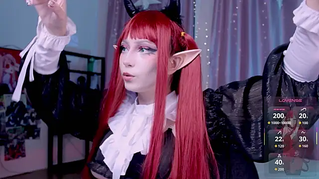 Snapshot of Carolina_Leep chatting on 09.26.25 Carolina Leep online show from 09.26.25