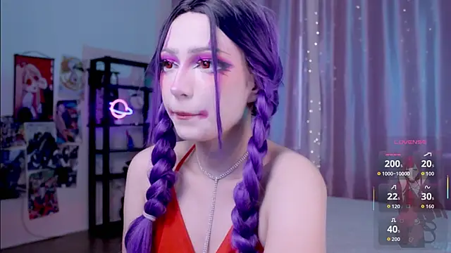 Snapshot of Carolina_Leep chatting on 10.02.25 Carolina Leep online show from 10.02.25